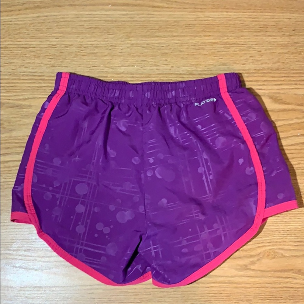 Girls Reebok shorts - Picture 2 of 3
